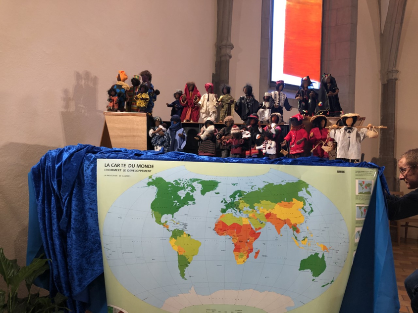 Exposition Decouvrir Les Figurines En Costumes Du Monde Entier Eglise Catholique Romaine Geneve